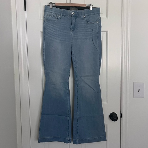 torrid Denim - Torrid Flared Blue Jeans - Size 14